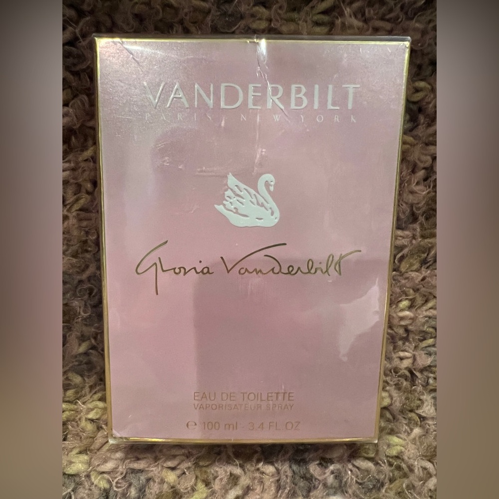 NEW IN BOX GLORIA VANDERBILT EDT EAU DE TOILETTE PERFUME SPRAY 3.38 OZ